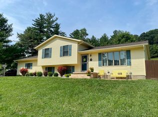 17459 Sam Carr Rd, Laurelville, OH 43135