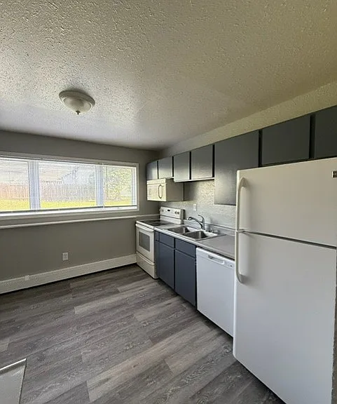 532 N Bunn St #6 — Photo 2