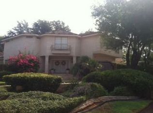 2002 Musser St, Laredo, TX 78043