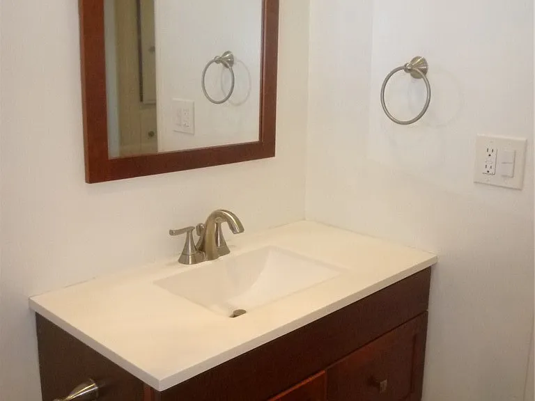 2317 Marshallfield Ln #B — Photo 28