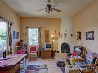 5 Torch Flower Ct, Santa Fe, NM 87508