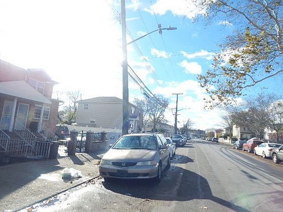 4th image of 16122 140th Ave