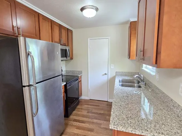 1539 Moorpark Ave #3, San Jose, CA 95128