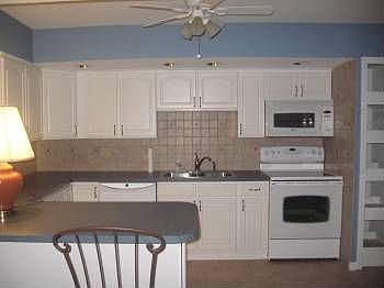 3rd image of 4120 Shore Dr APT 12