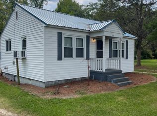 709 W Main St, Conway, NC 27820