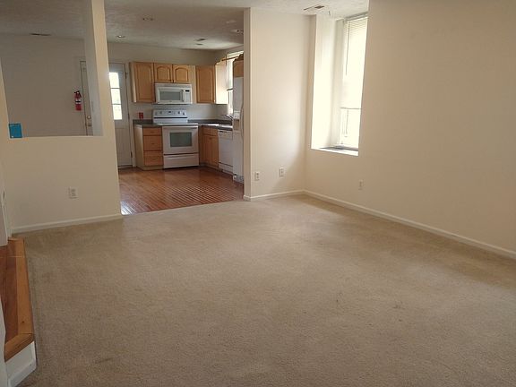 2nd image of 43 S Howard Ave