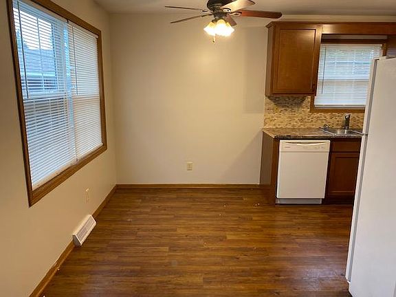 5th image of 1605 Firestone Ln APT A