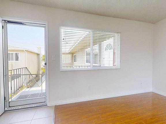 5th image of 1210 Amethyst St APT D