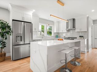137 Webster St #1, Arlington, MA 02474