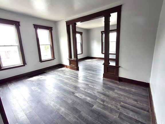 5th image of 2825 Raspberry St #2