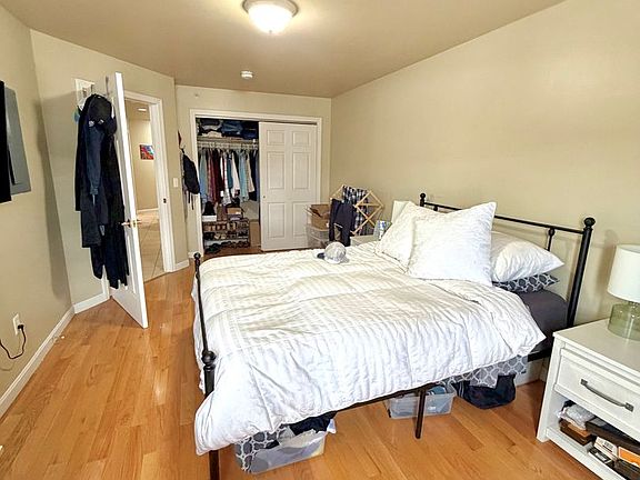 4th image of 1144 North Ave #1