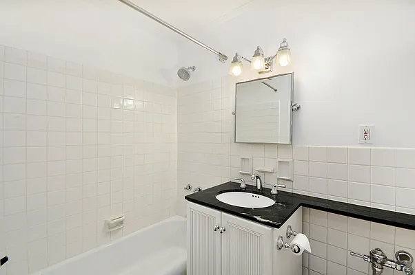Sold by Citi Habitats | media 17