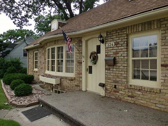 2nd image of 334 E Broadway St