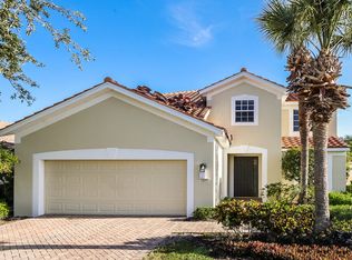 2185 Fairmont Ln, Naples, FL 34120