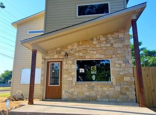 1403 Strickland St, Dallas, TX 75216