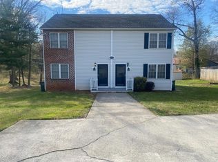 692 Leesville Rd, Lynchburg, VA 24502