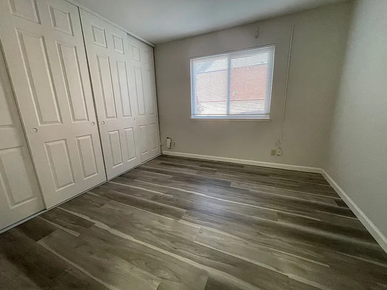 2700 Bluebell Cir — Photo 23