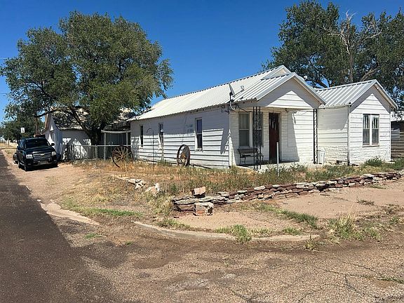 3rd image of 1003 E Main Ave