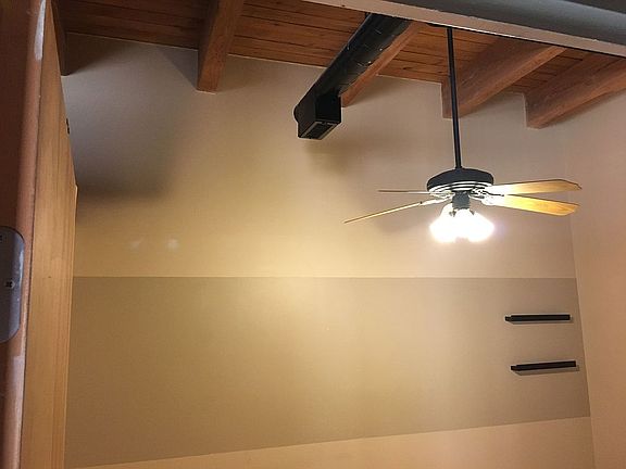 2nd image of 701 W Jackson Blvd APT 201