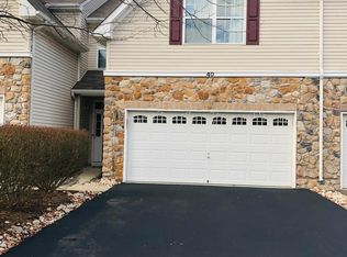 40 Haddon Ct, Pennington, NJ 08534