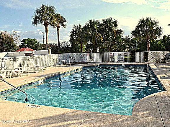 2nd image of 801 Del Rio Way APT 502