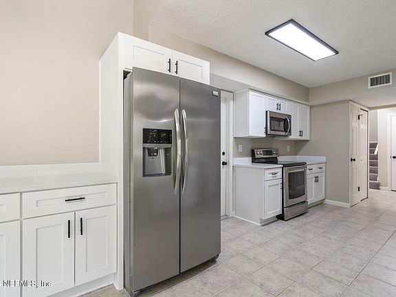 5th image of 12760 WILDERNESS Lane E