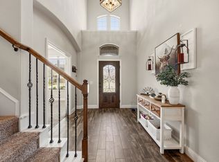 317 Thompson Dr, Van Alstyne, TX 75495