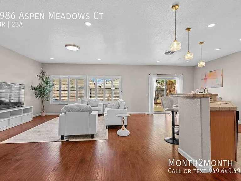 9986 Aspen Meadows Ct — Photo 6
