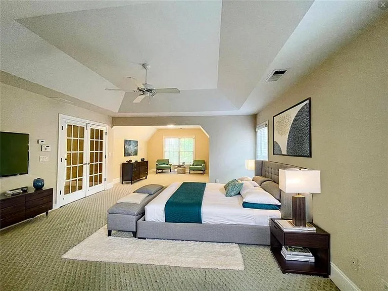 455 Wembley Cir — Photo 23