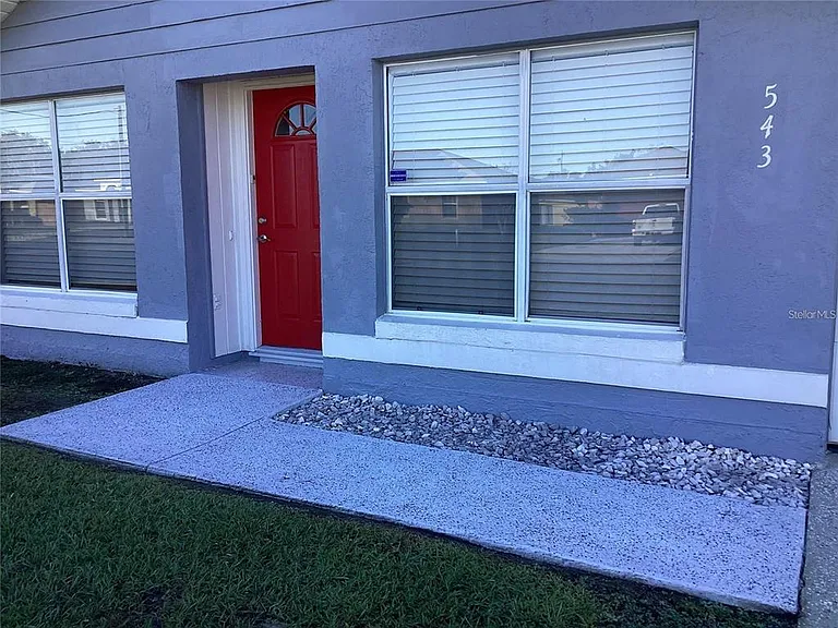 543 Cardinal Dr — Photo 4