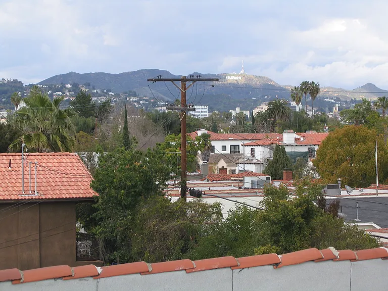 464 N Stanley Ave #3 — Photo 6