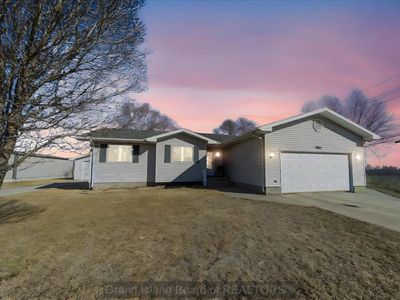 4004 Greenwood Dr, Grand Island, NE, 68803