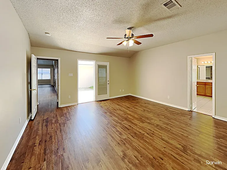 643 Big Oak Ct — Photo 5