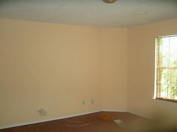 5th image of 12223 Tierra Bella Dr