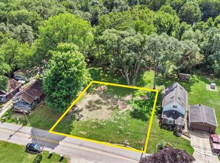 18196 Bulla Rd, South Bend, IN 46637