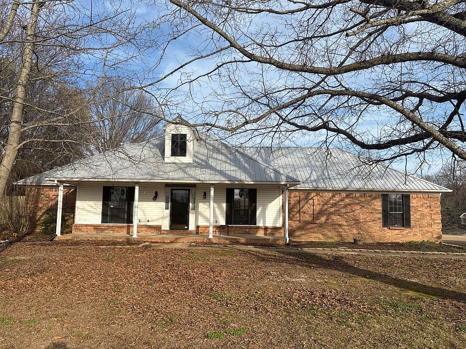 1st image of 375 Plum Tree Cir