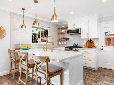 3295 Iowa St, Costa Mesa, CA, 92626