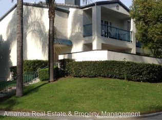 1002 Via Zapata, Riverside, CA 92507