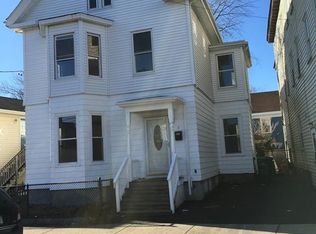 3 Estes St, Lynn, MA 01902