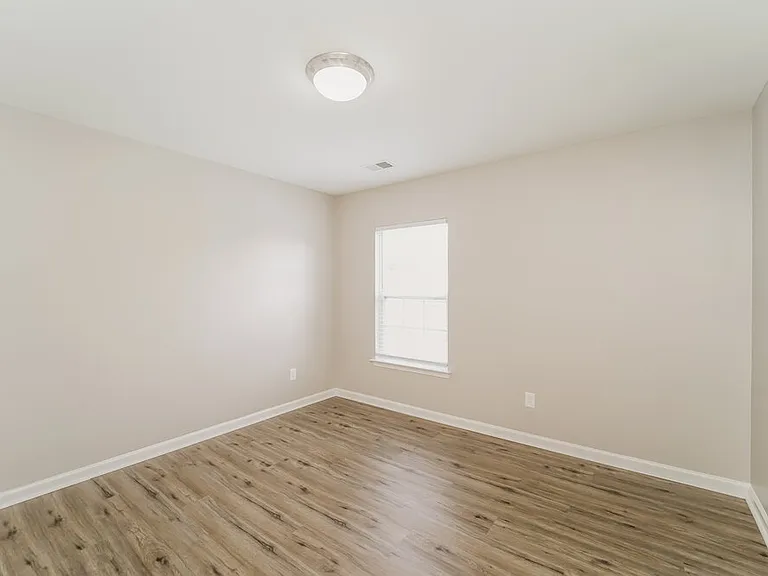 16826 Macanthra Dr — Photo 14