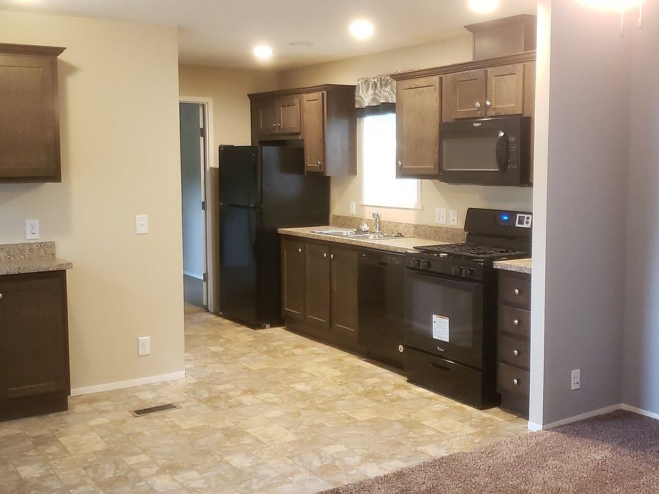 1st image of 516 Courtland Ln #202