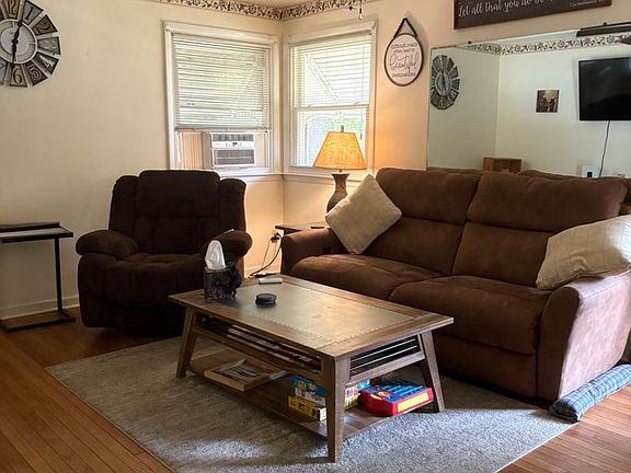 2nd image of 237 Mulberry Rd