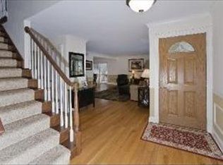 315 Greenfield Ave, Glen Ellyn, IL 60137