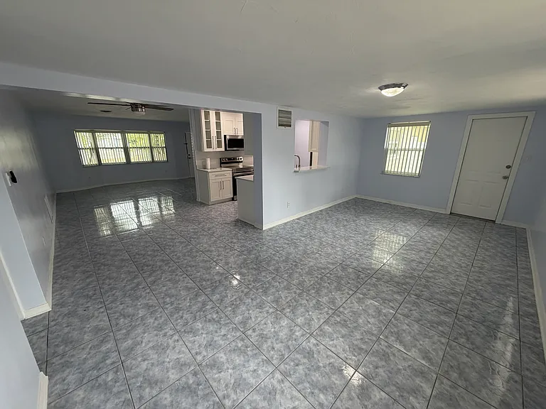 2231 Harn Blvd — Photo 18