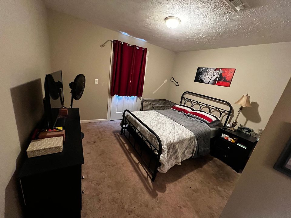 1st image of 350 Zoie Way