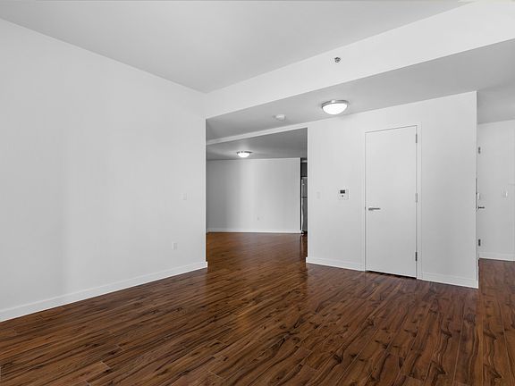 3rd image of 7 Dekalb Ave APT 5S