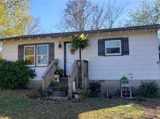 706 Circle Dr, Berryville, AR 72616
