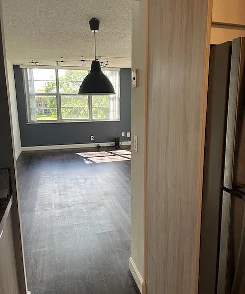 9441 Live Oak Pl #307 — Photo 5