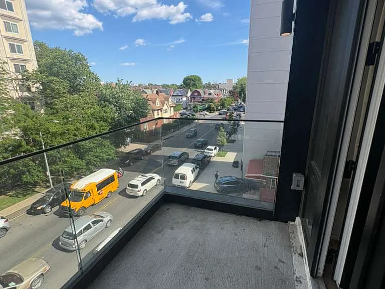 816 New York Ave #2D — Photo 5