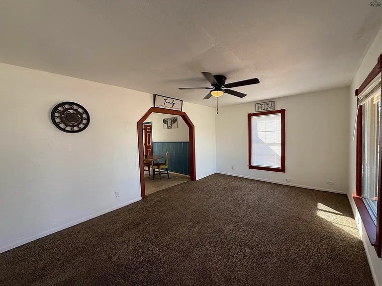 2715 Pennsylvania Rd — Photo 3